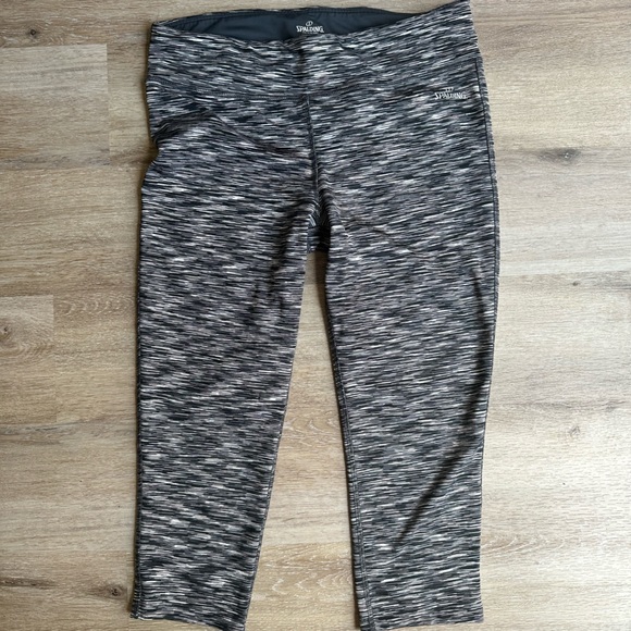 Spalding Cropped Legging - Picture 1 of 3